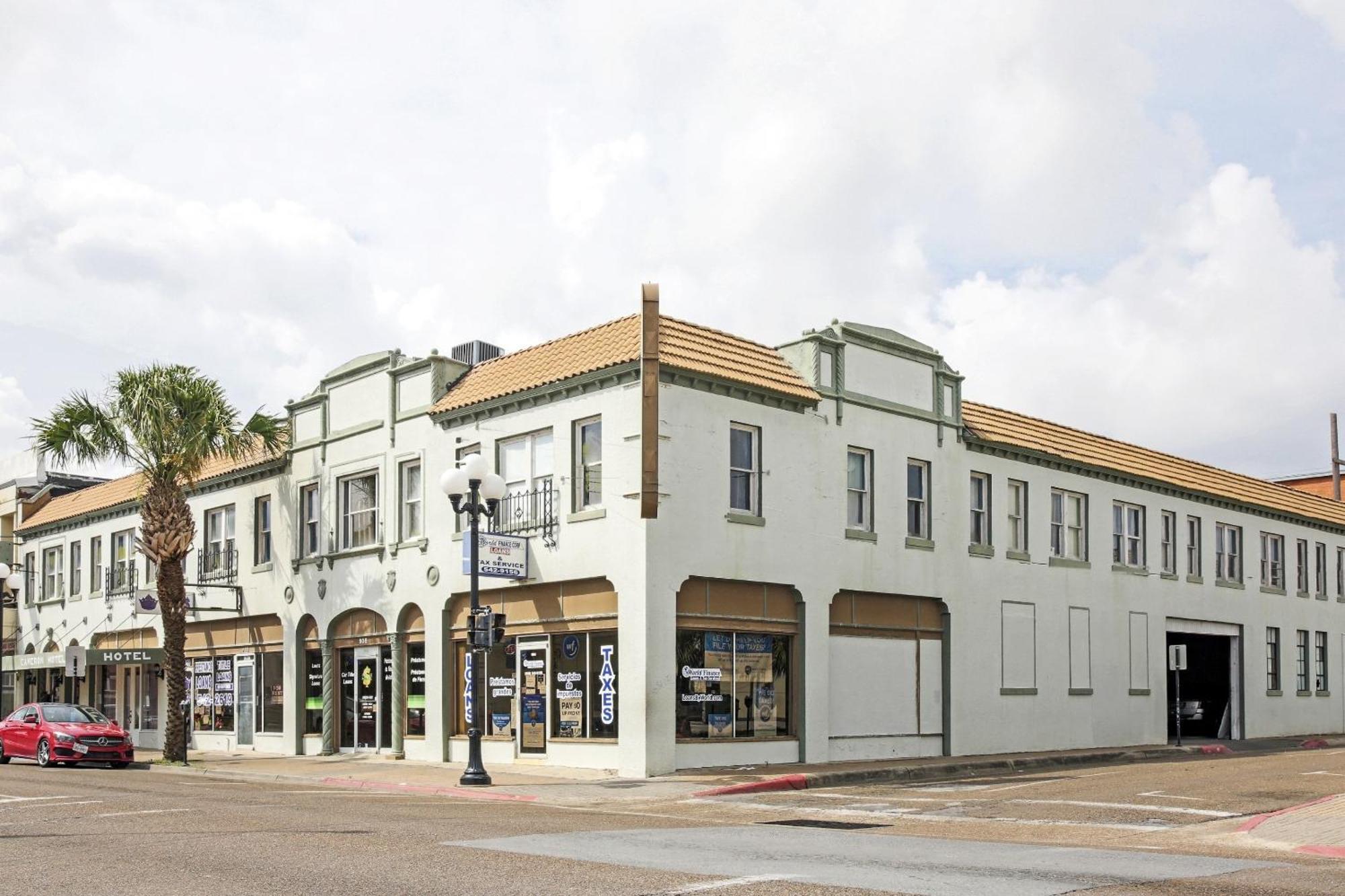 Oyo Historic Cameron Hotel Brownsville I-69E Ngoại thất bức ảnh