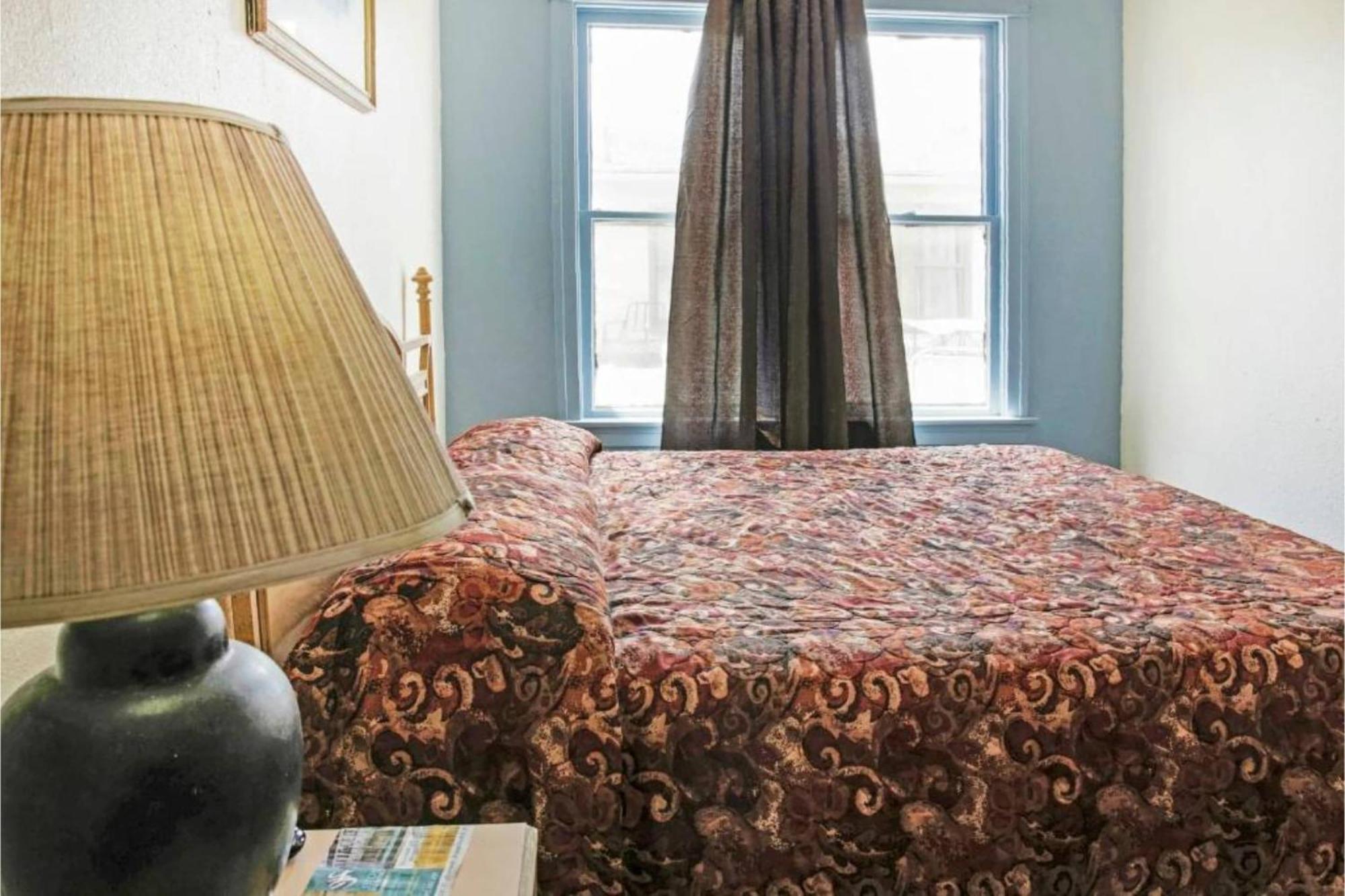 Oyo Historic Cameron Hotel Brownsville I-69E Ngoại thất bức ảnh